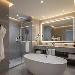 Majestic Aria & ألانيا