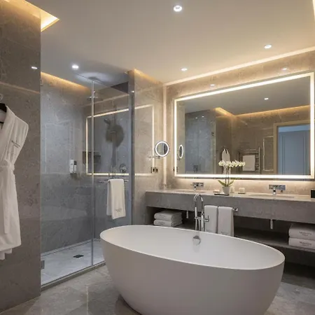 Majestic Aria & Alanya