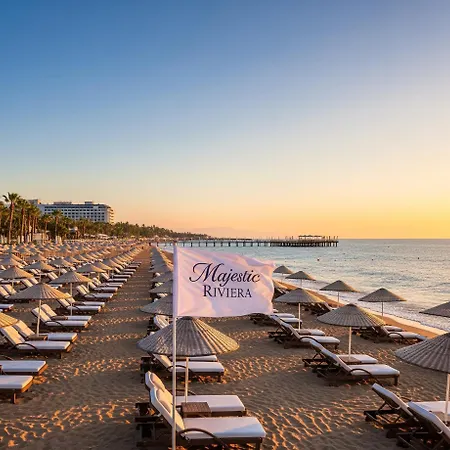 מלון Majestic Rivera אלאניה